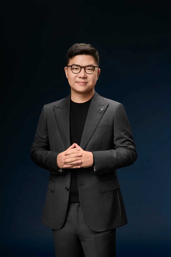 赵长江官宣加入鸿蒙智行智界：感谢比亚迪 致敬奇瑞和华为