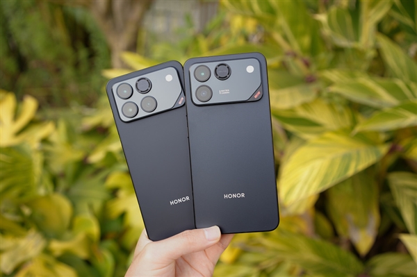 2599元起 一图读懂荣耀WIN系列:全球首款10000mAh旗舰 淘汰充电宝