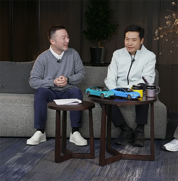 雷军回应kol事件：绝对不能容忍任何人诋毁小米车主