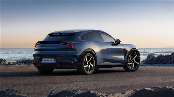 这是绝对2026年开年小米汽车最好的广告！雷军：我看过后特别感动